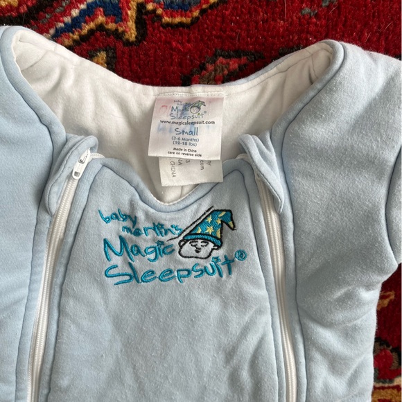 Merlins Magic Suit Small - Picture 2 of 4